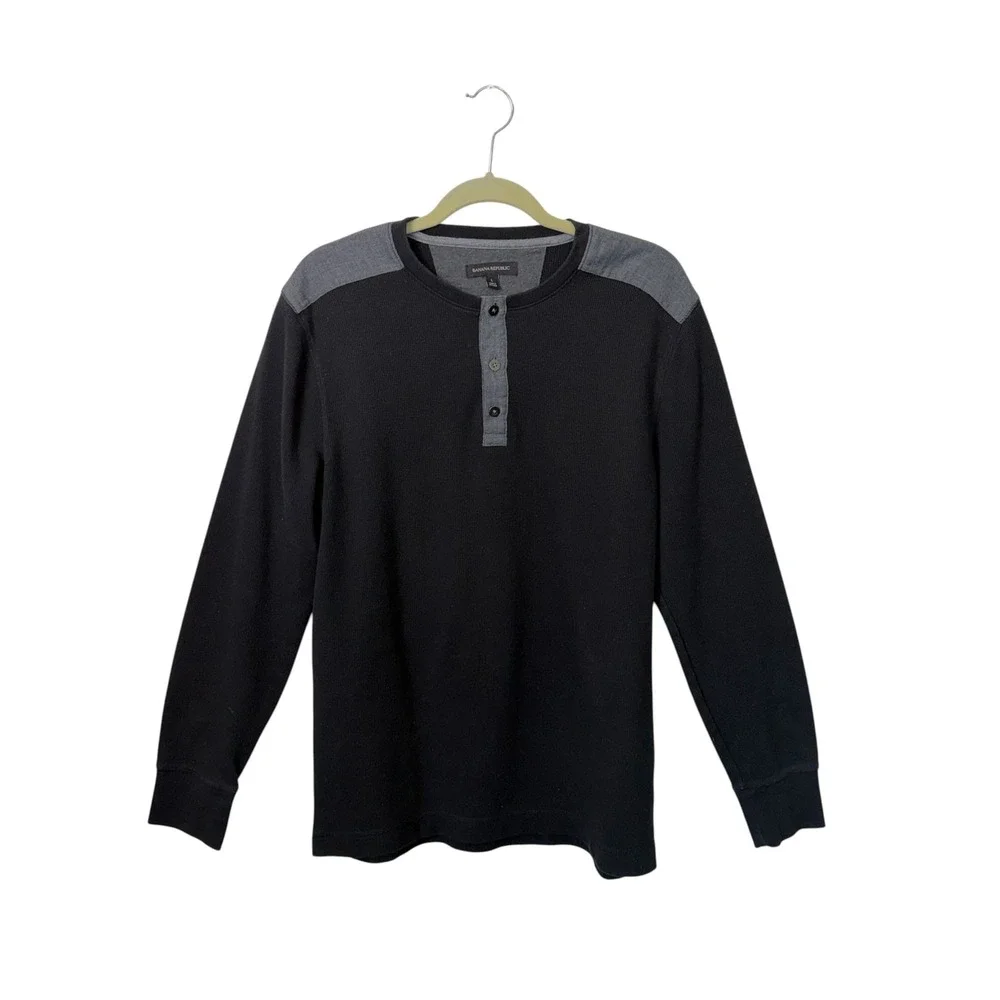 Banana Republic Black Solid Dexter Henley, L